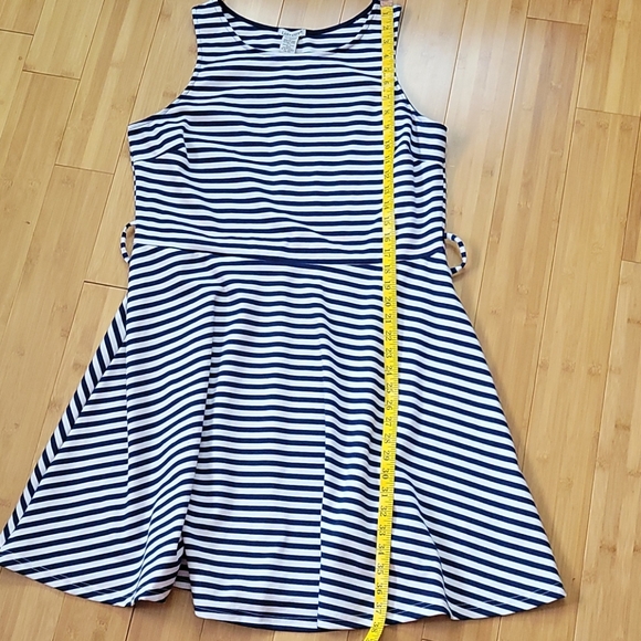 Cutie Patutie Dress 1x - Picture 3 of 9